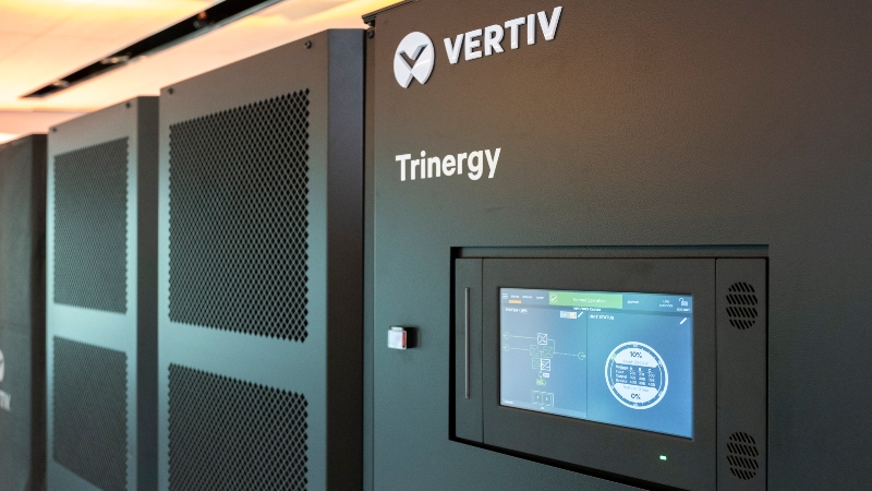 Enabling uninterrupted power: Design for reliability in UPS systems Image