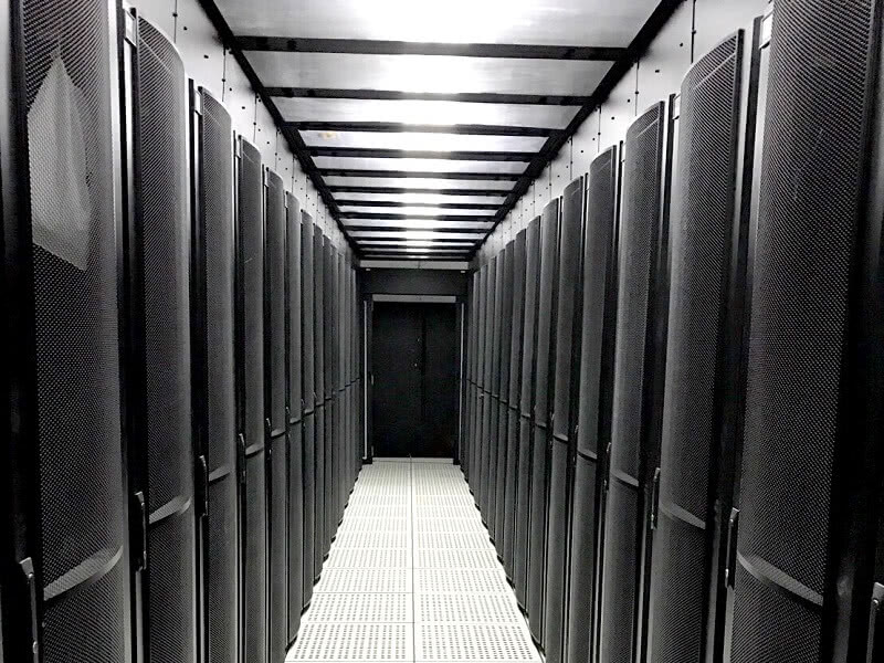 Vertiv™ Powers Global Cloud Xchange’s First ‘Green’ Data Center in Cambodia  Image